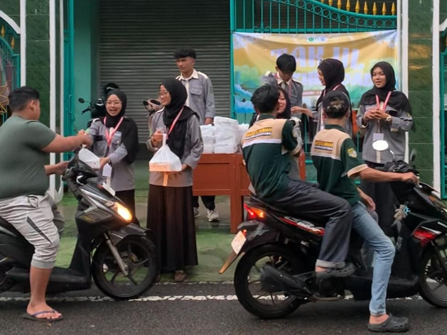 TAKJIL ON THE ROAD IPM SMA MUGA 2026/1447 H