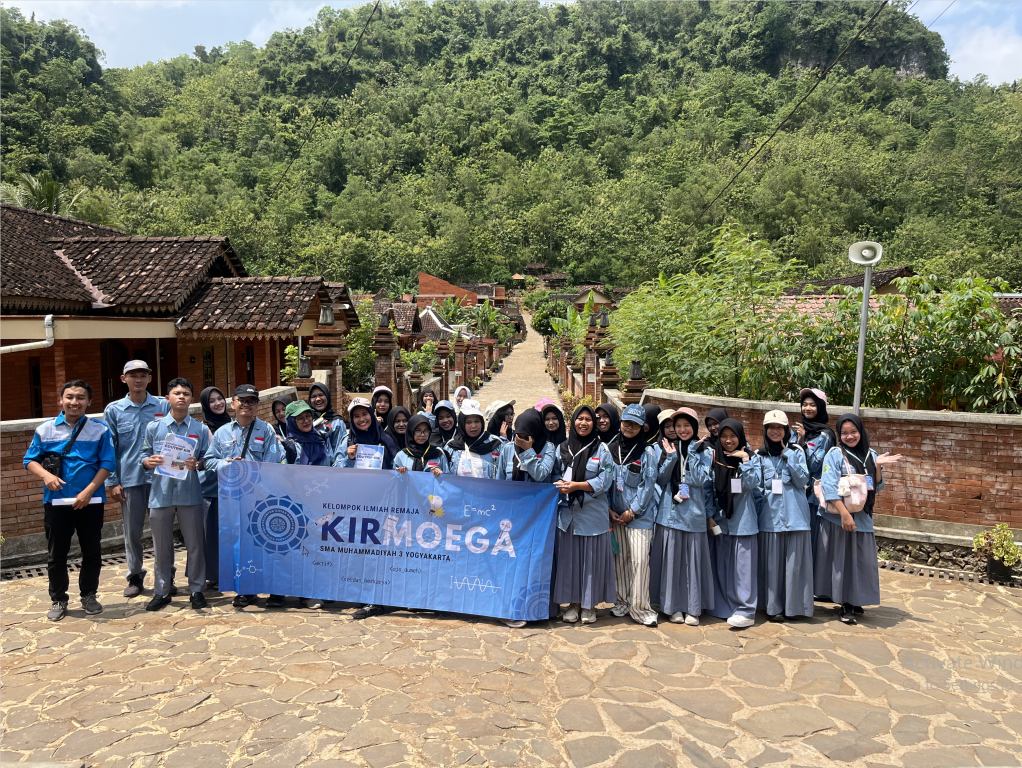 Praktik Lapangan KIR SMA Muhammadiyah 3 Yogyakarta Bertema Inovasi Sains di Gunungkidul