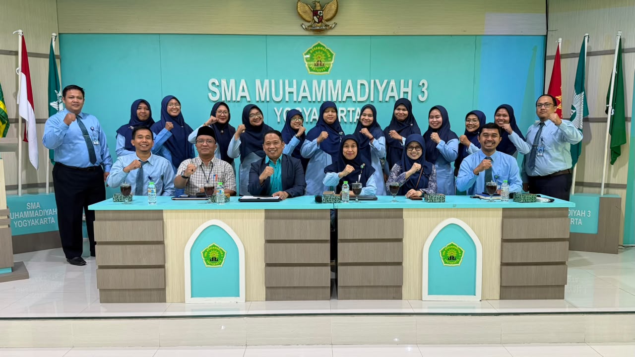 Kegiatan Pengembangan Model Kurikulum Satuan Pendidikan Melalui Perguruan Tinggi Tahap 3