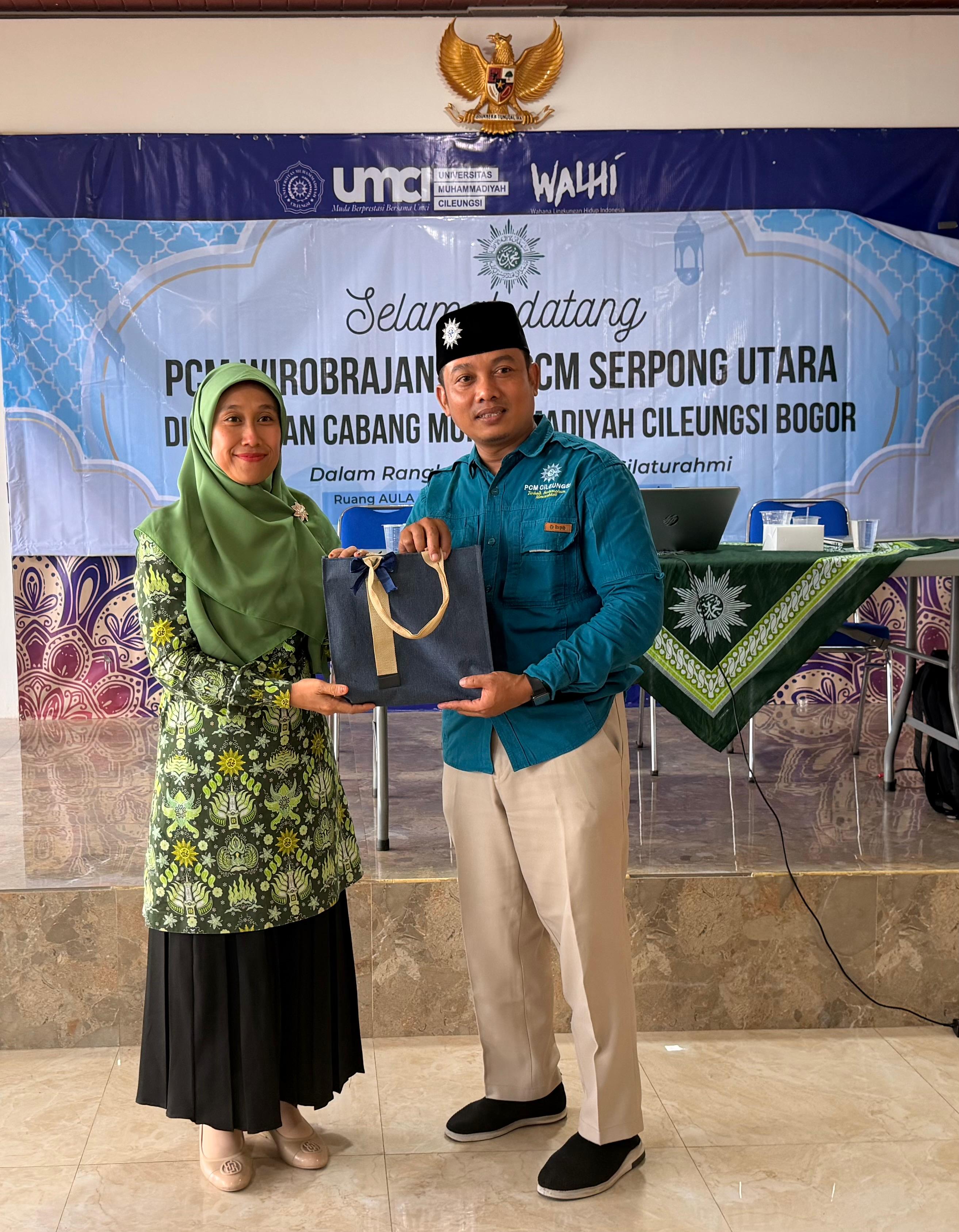 Jajaran Pimpinan SMA Muhammadiyah 3 Yogyakarta Ikuti Studi Tiru Sentralisasi AUM di PCM Cileungsi Bo