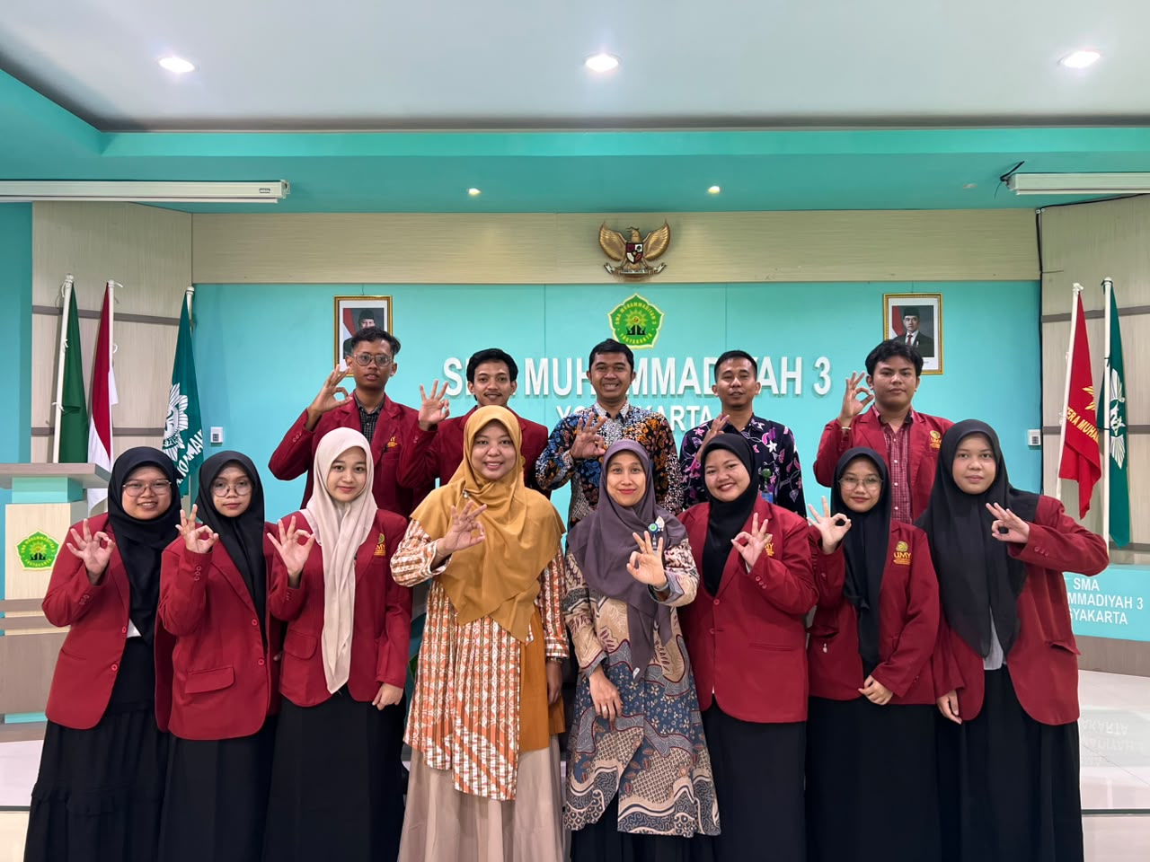 Siapkan Pendidik Berkompetensi Global, Mahasiswa Internship PBI UMY Resmi diterjunkan di SMA Muga